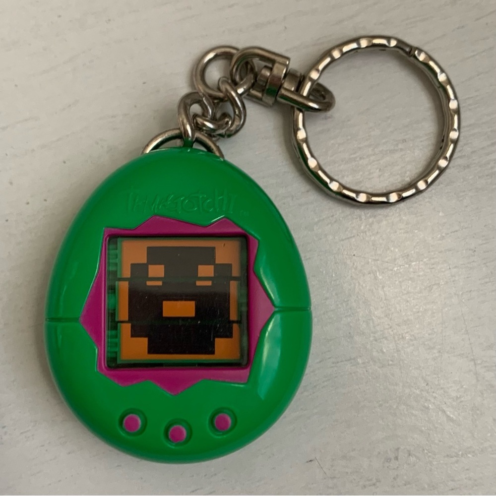 Vintage 1997 McDonald’s Tamagotchi Keychain Bandai Happy Meal Toy